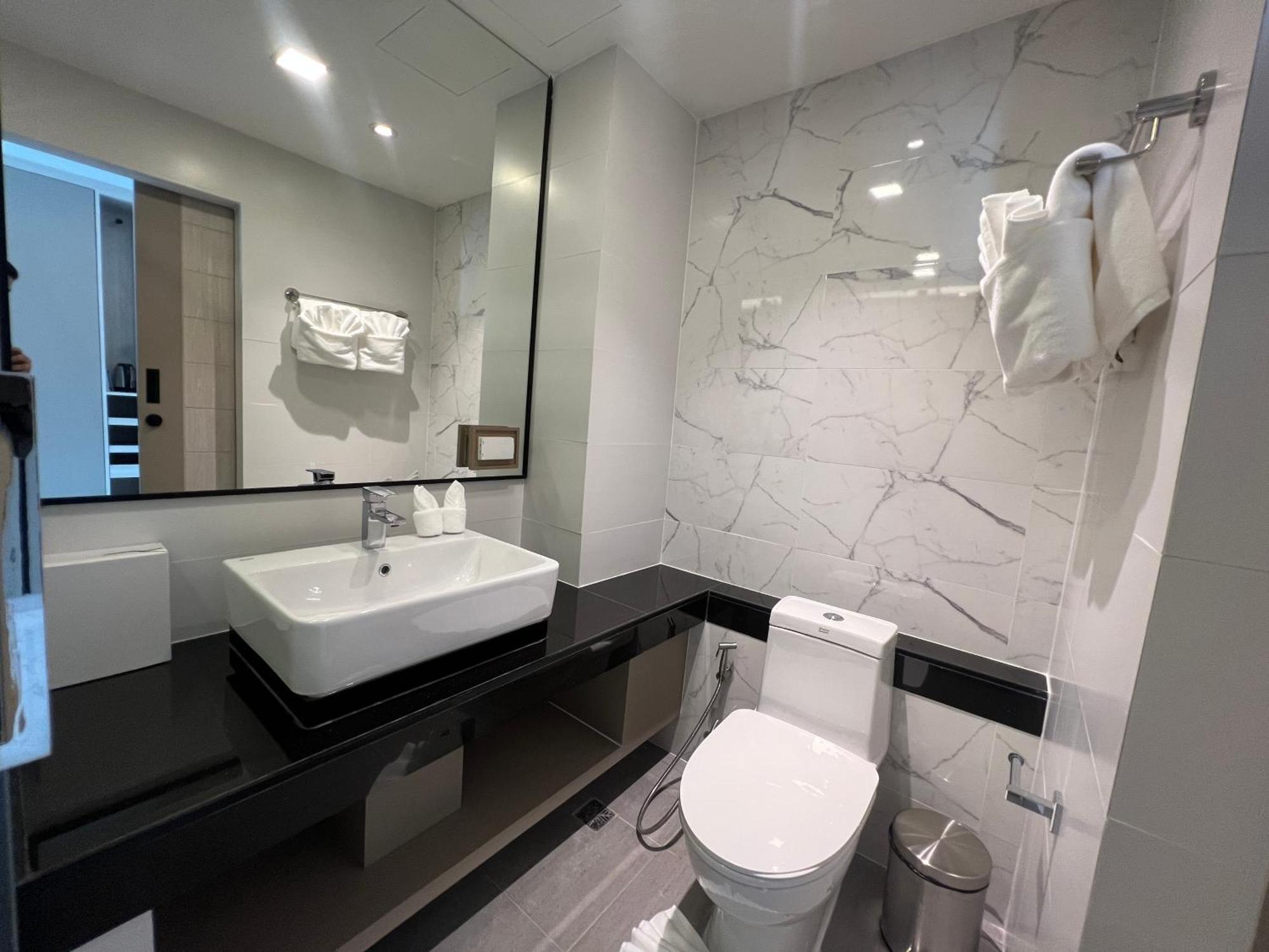 Arni Skye Hotel Bangkok Eksteriør bilde